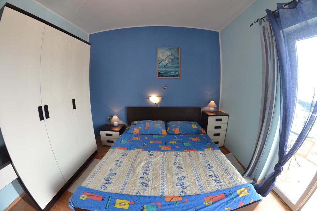 Apartmani Jenny I Tania Lopar Εξωτερικό φωτογραφία