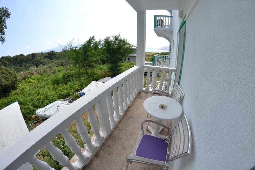 Apartmani Jenny I Tania Lopar Εξωτερικό φωτογραφία