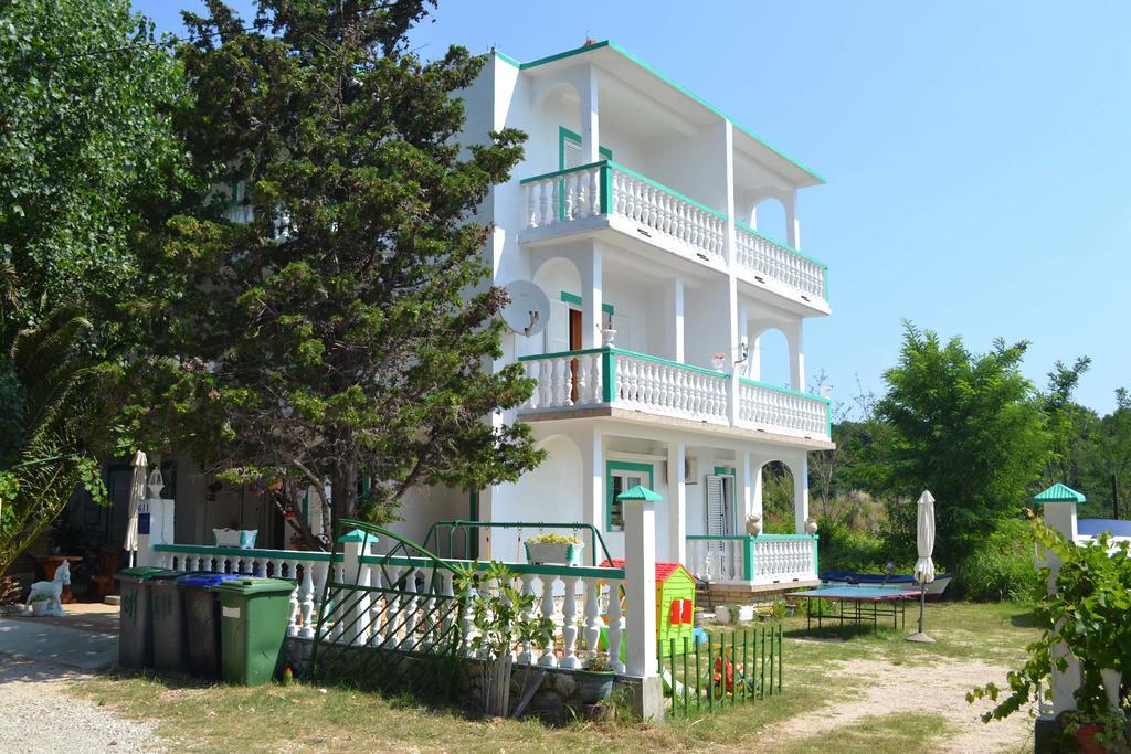 Apartmani Jenny I Tania Lopar Εξωτερικό φωτογραφία